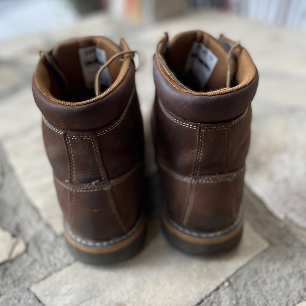 Carhartt Traditional Welt Work Boot - Picture 4 of 10
